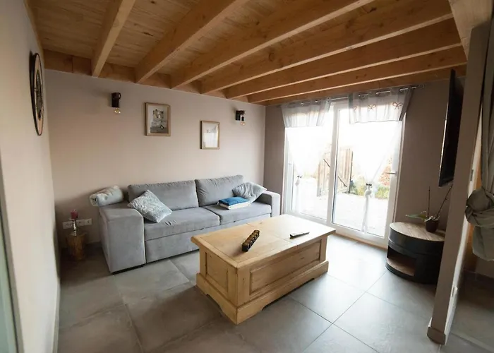 En Bois A Hasnon, Calme Et Confort Avec Terrasse Et Jardin - Fr-1-510-121 * Hasnon